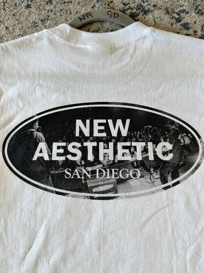 Oval Tee
